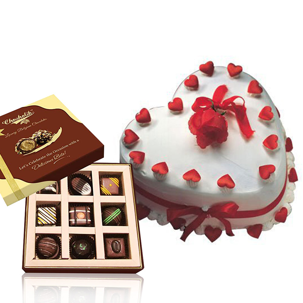 Lovable Heart Cake With Chocolate Box
